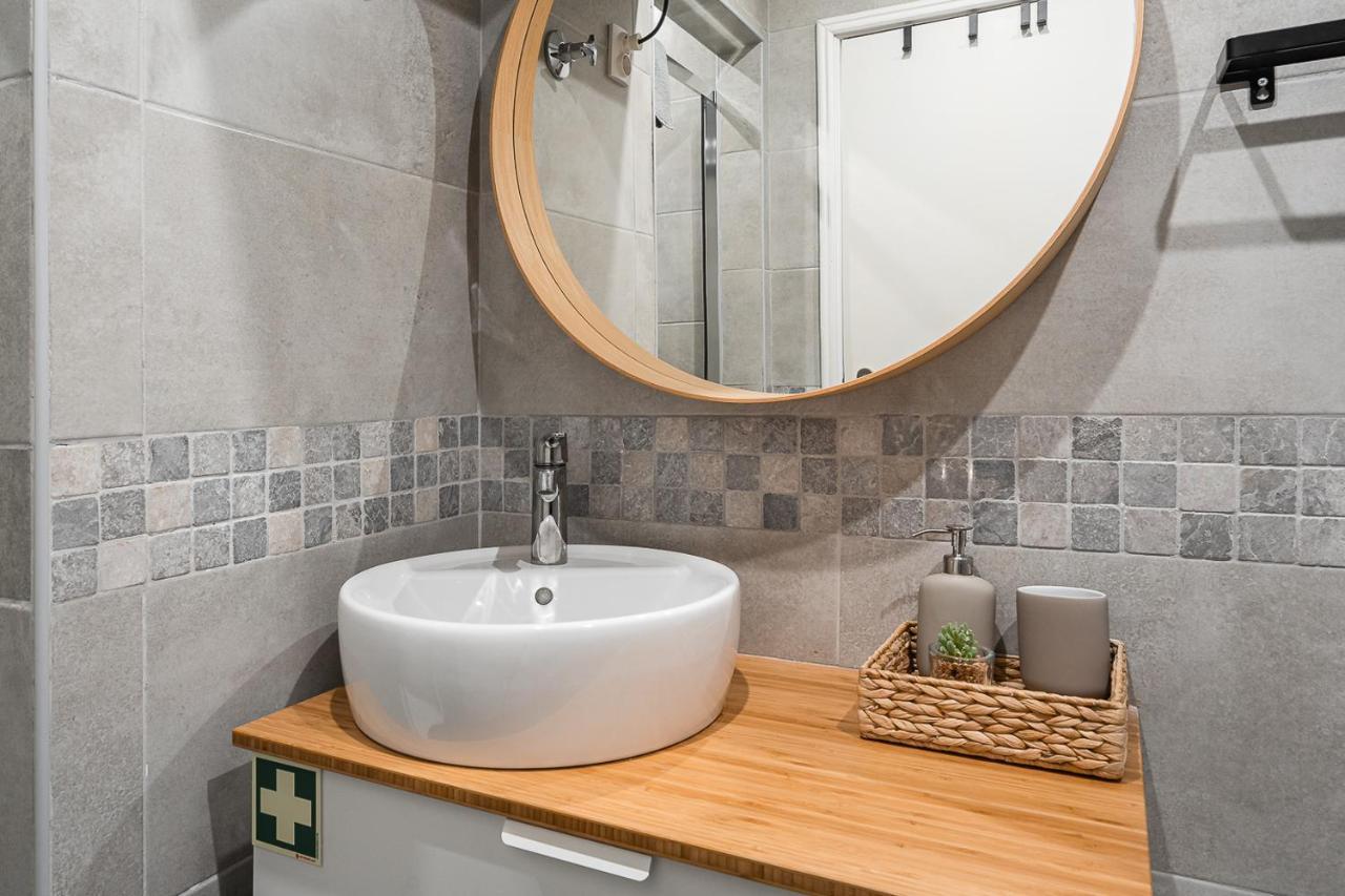 Catarina'S Little Corner By Lovelystay Porto Exterior foto